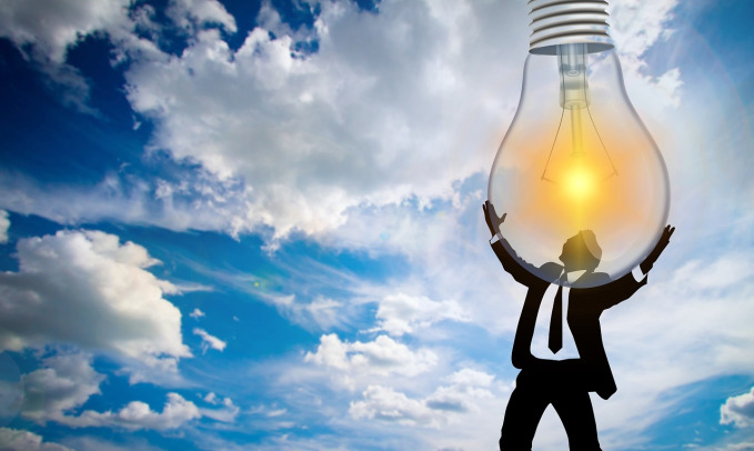 Altos Consumos de Luz Eléctrica